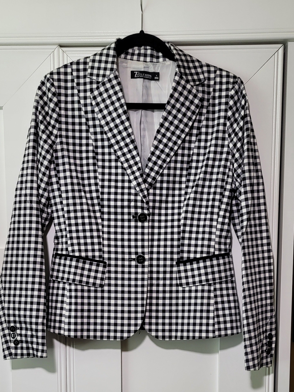 Women's New York & Company Black and White Gingham Blazer Size 4